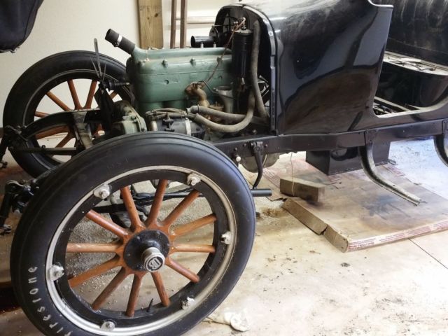 1915 Dodge Touring Sedan Barn Find! - photo 7
