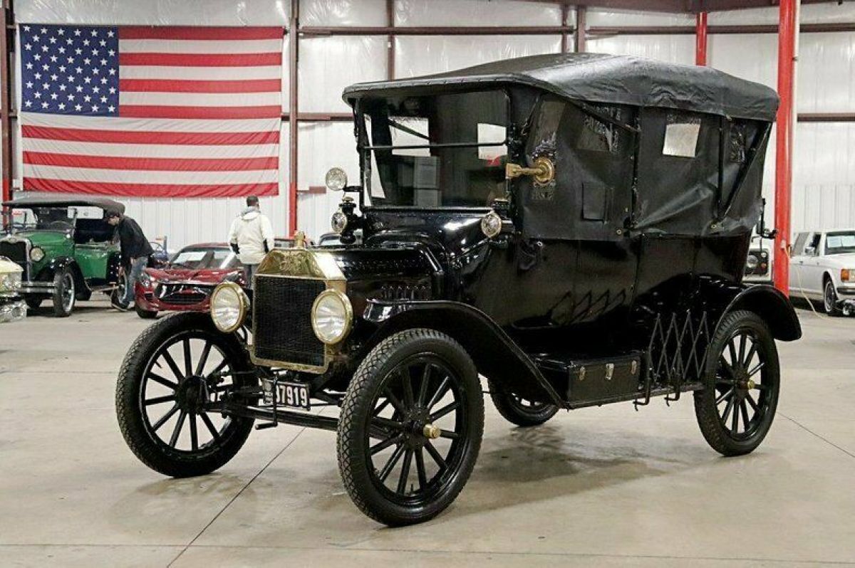 1915 Ford Model T 4068 Miles Black Sedan 177ci I4 Manual 1915 Ford Model T