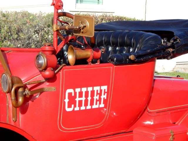 1915 Ford Model T Fire Chief Parade Car from Museum - photo 13