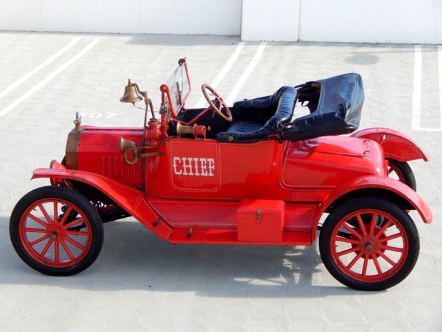 1915 Ford Model T Fire Chief Parade Car from Museum - photo 5