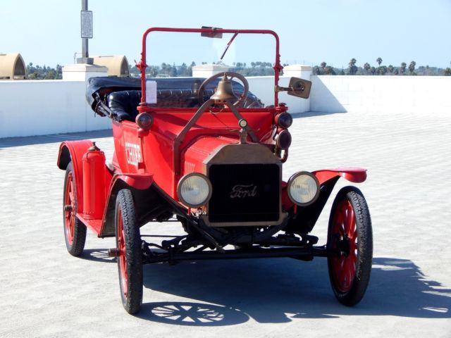 1915 Ford Model T Fire Chief Parade Car from Museum - photo 8