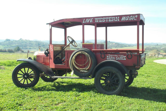 1915 Ford Model T - photo 10