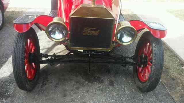 1915 Ford Model T Roadster - photo 7