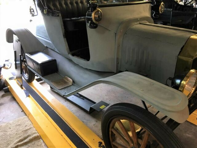 1915 Ford Model T Runabout - photo 9