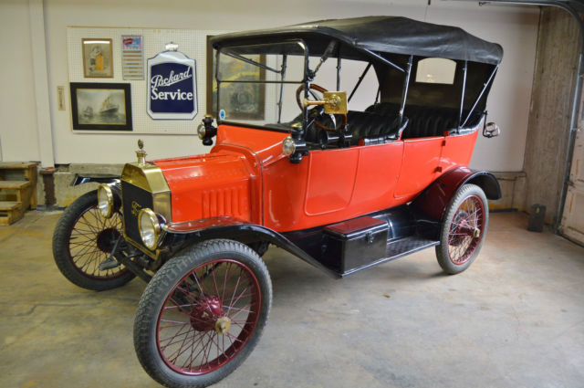1915 Ford Model T Touring Loaded With Accessories! 1915 Ford Model T