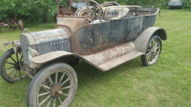 1915 Ford Model T - photo 2