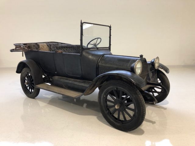 1915 Studebaker SD-4 Touring - photo 2