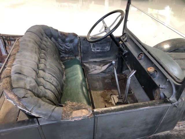 1915 Studebaker SD-4 Touring - photo 8