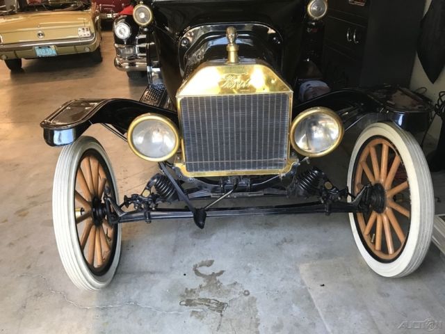 1915 Ford Model T - photo 5