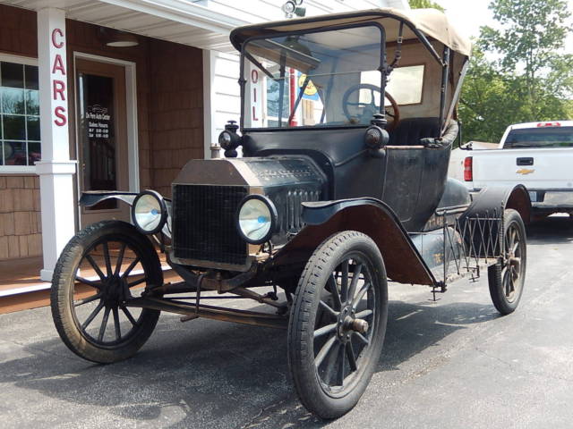 1916 Ford Model T Roadster - photo 2