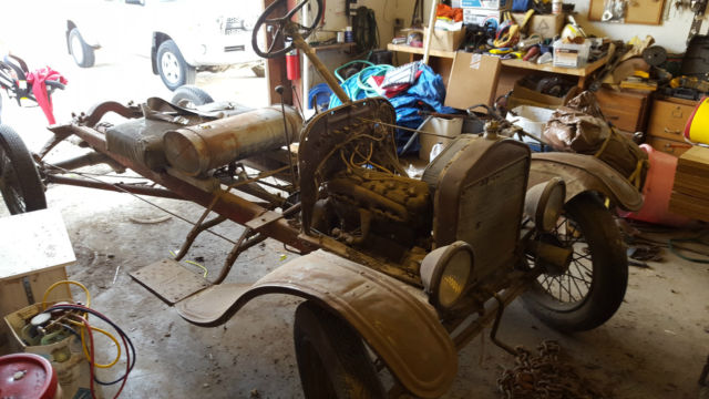 1916 Ford Model T Base 2.9L 1916 Ford Model T