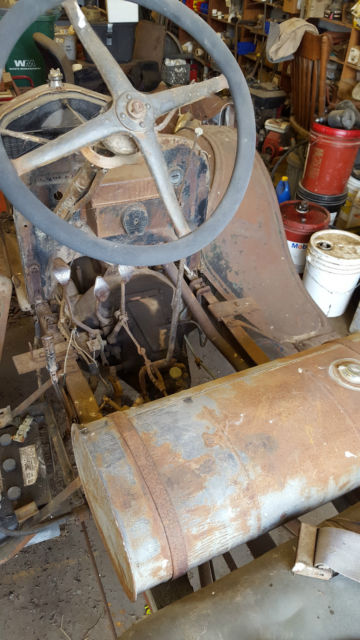 1916 Ford Model T - photo 2