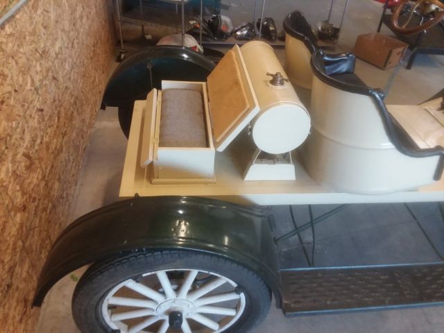 1916 Ford Model T - photo 4