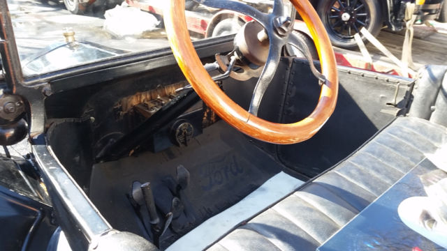 1916 Ford Model T - photo 13