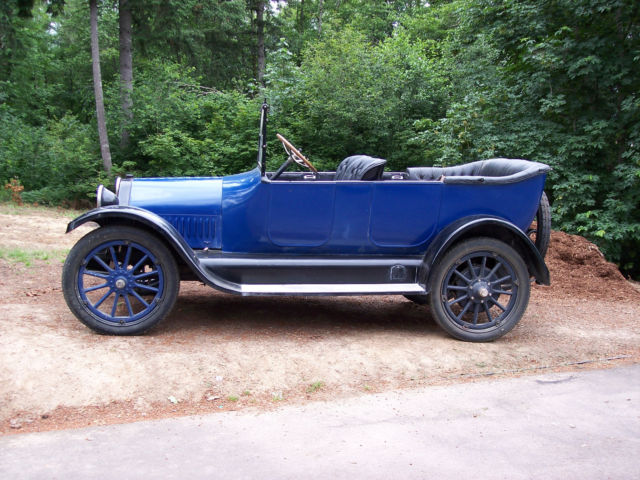 1916 Studebaker Four Touring - photo 2