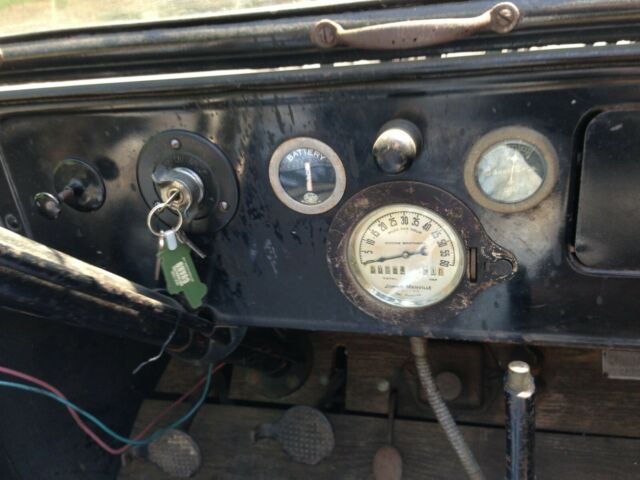 1917 Dodge touring convertible - photo 3