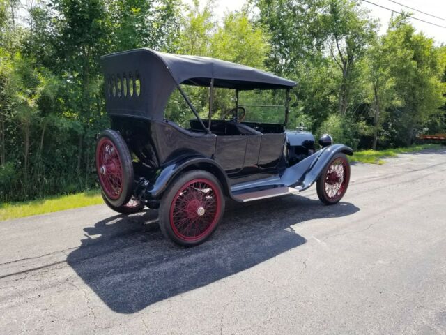 1917 Dodge Touring Deluxe - photo 11