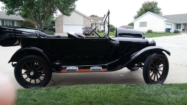 1917 Dodge Brothers Touring Sedan Convertible - photo 2