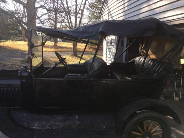 1917 Ford Model T - photo 4