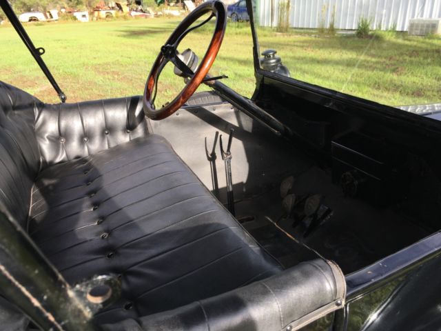 1917 Ford Model T Touring - photo 13