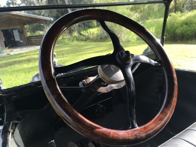 1917 Ford Model T Touring - photo 8