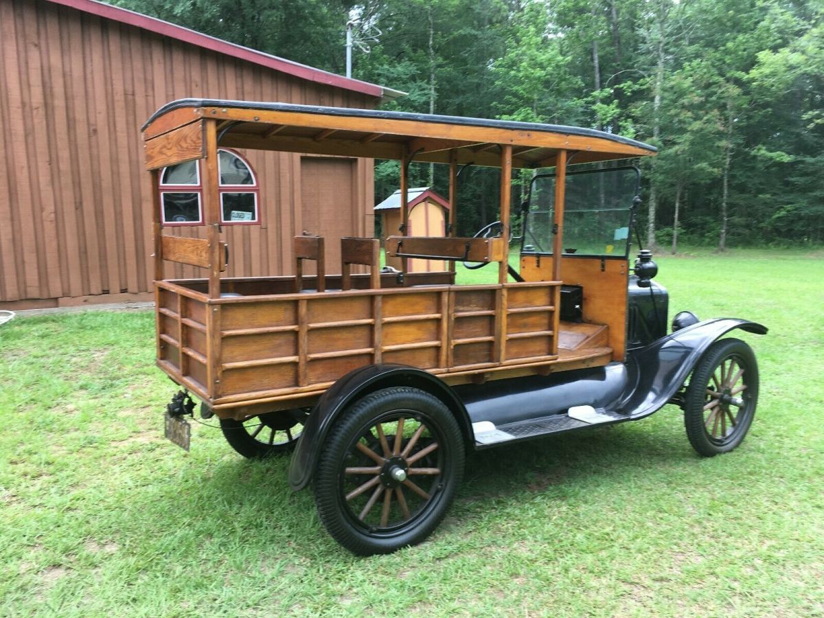 1918 Ford Model T - photo 3
