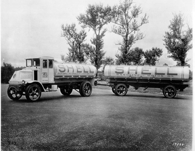 1918 FRUEHAUF TRAILER - ANTIQUE TRUCK- CHAIN DRIVE MACK- HIGHWAY TRAILER!! 1918 Other Makes deluxe