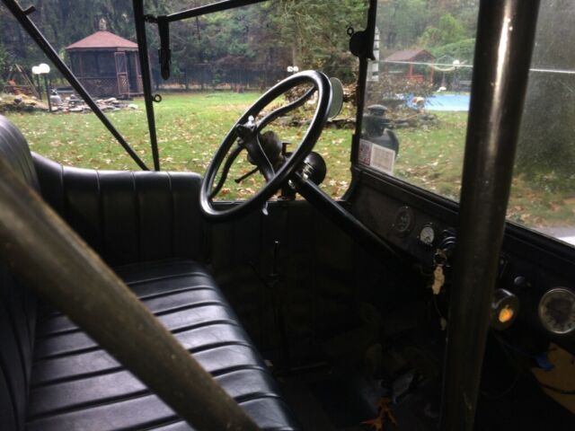 1918 Ford Model T convertible - photo 11