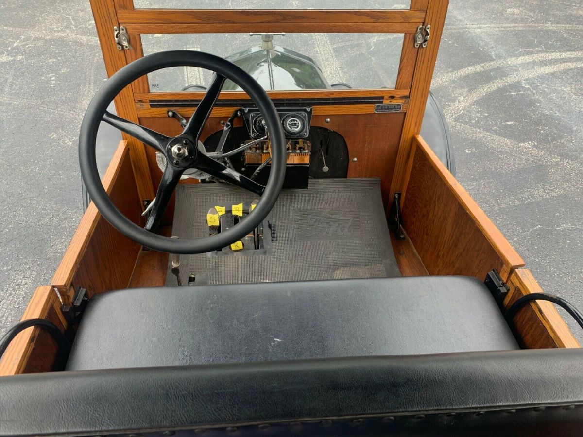 1919 Ford Model T - photo 11