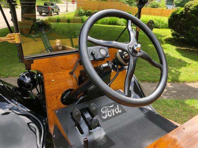 1920 Ford Model T - photo 8