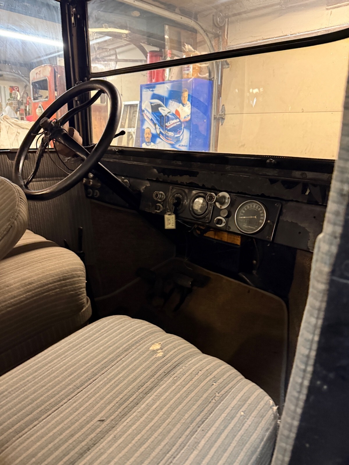 1920 Ford Model T - photo 5