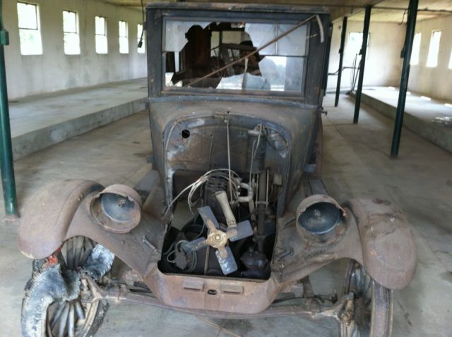 1921 Chevrolet High Grade 4-Door - photo 2