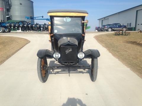 1921 Ford Model T - photo 6