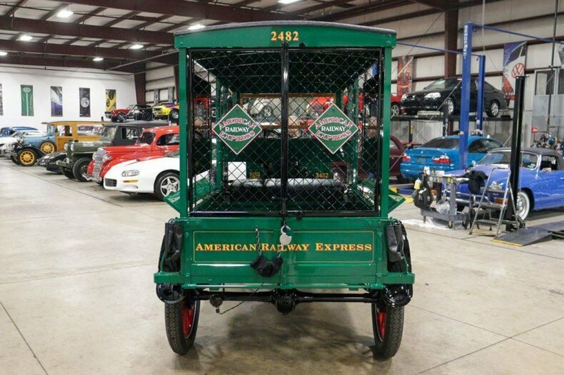 1921 Ford Railway Express - photo 4