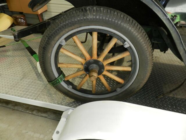 1922 Chevrolet 490 Touring Sedan Sedan Convertible - photo 9