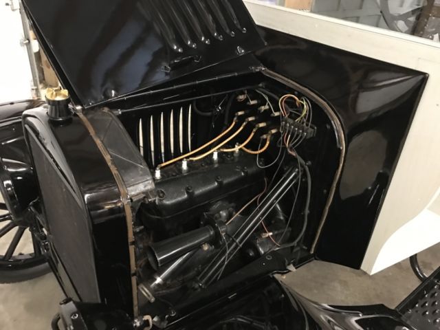 1922 Ford Model T Panel Truck Delivery - photo 5