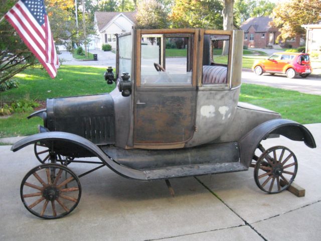 1922 Ford Model T COUPE - photo 9