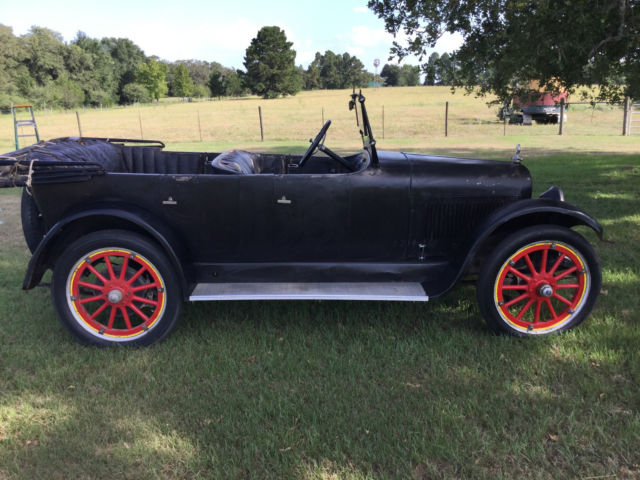 1922 Nash Touring car - photo 3