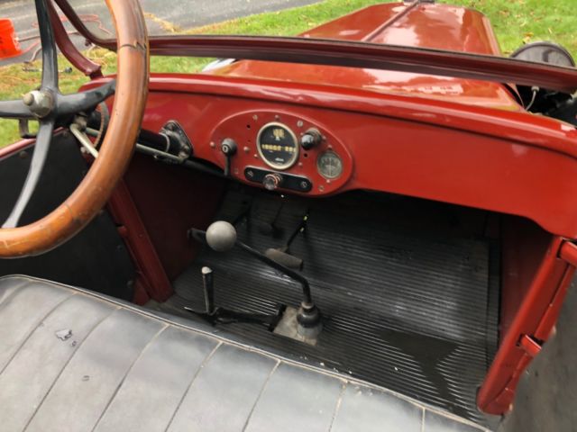 1922 Willys Model 4 Touring - photo 12