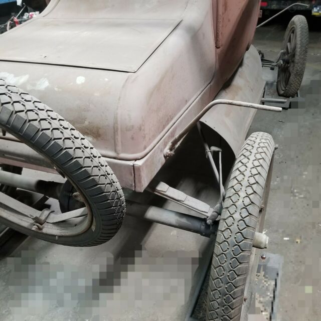 1923 Ford Model T Roadster Runabout - photo 5