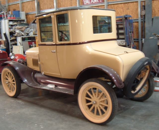1923 Ford Model T - photo 2