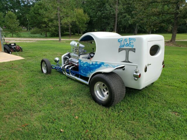 1923 Ford C cab - photo 3