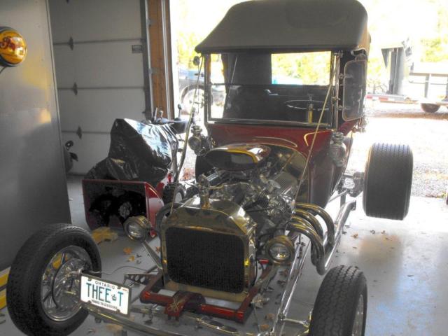 1923 Ford Model T maroon wine button tuft mohair - photo 12