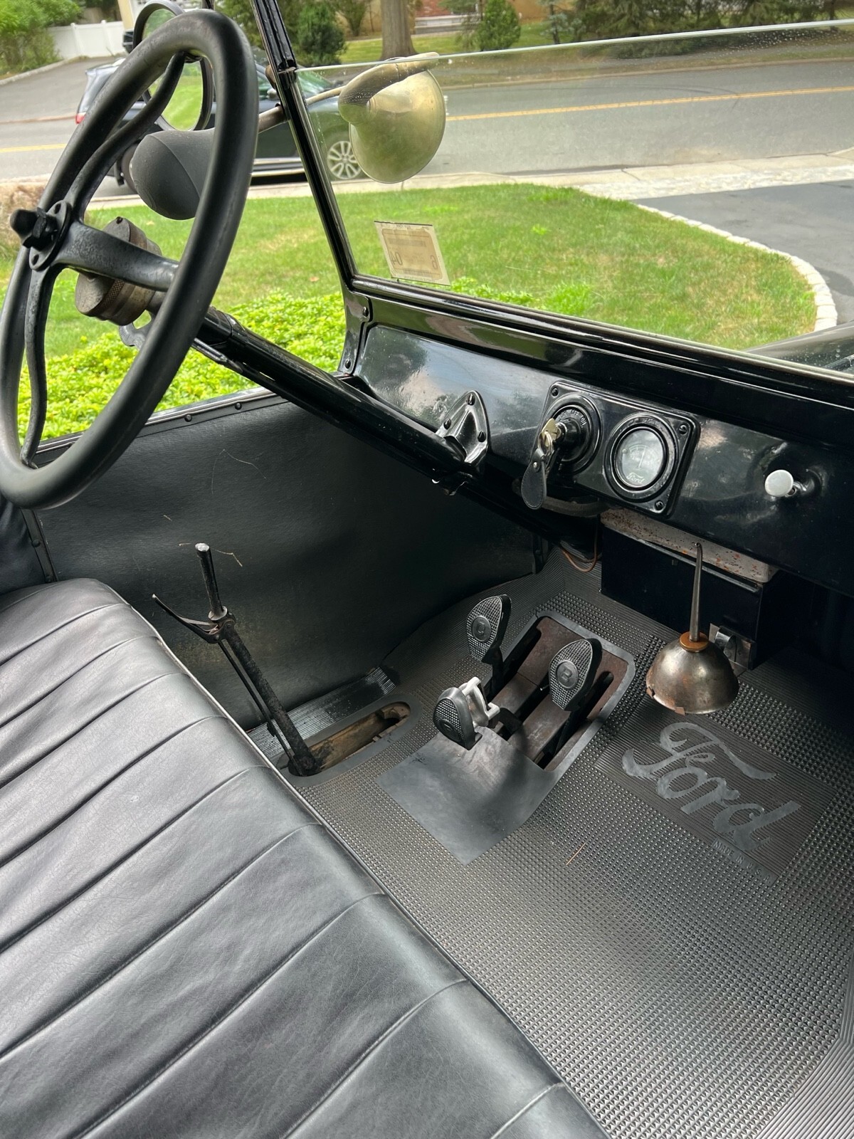 1923 Ford Model T Touring - photo 12