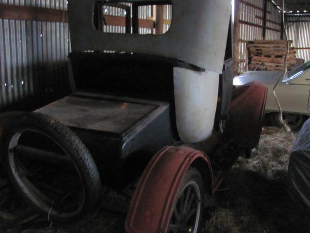 1923 Ford Model T - photo 2