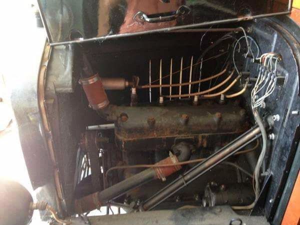 1923 Ford Model T - photo 2