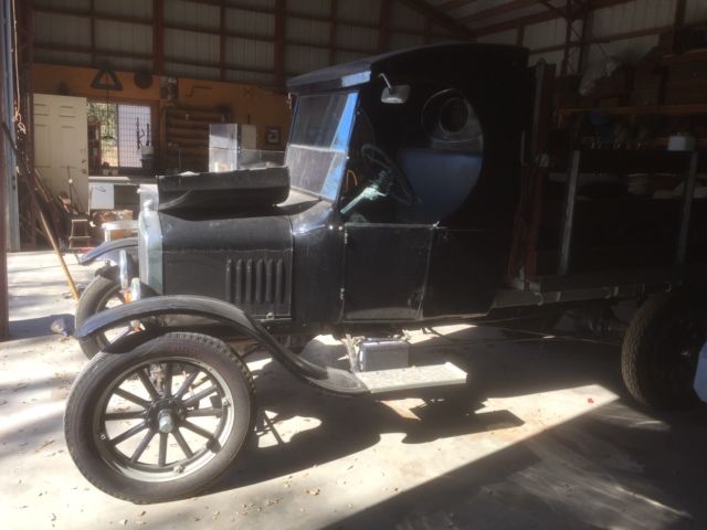 1923 Ford Model T - photo 2