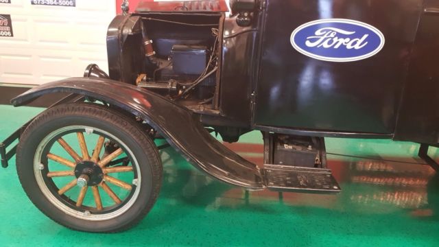 1923 Ford Model T TRUCK - photo 3