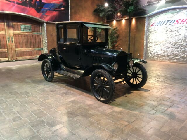 1923 Ford Model T - photo 2