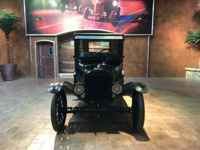 1923 Ford Model T - photo 3